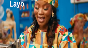 Roseline Layo – Zoe